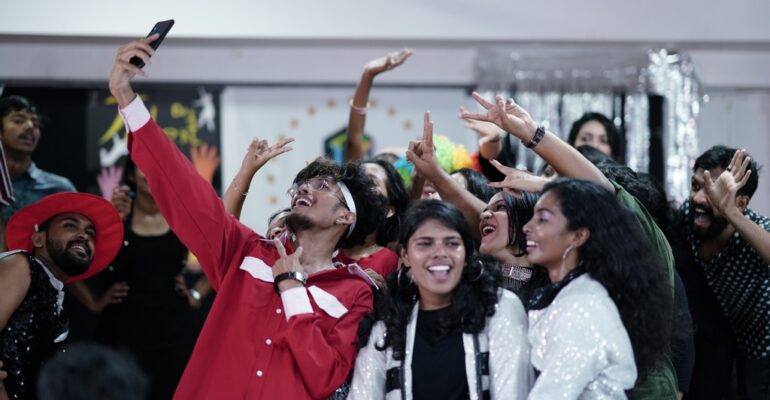 IT’S THE TIME TO DISCO - TALENT DAY AT JD, COCHIN (4)