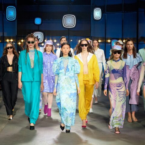 Fashion Trends of 2021 – What to look forward to in fashion this year?