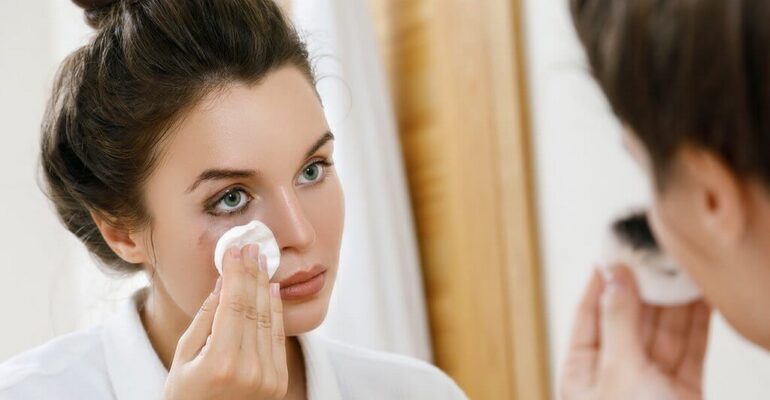 Makeup Remover: Guide 101