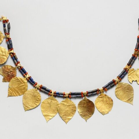 Necklaces – A brief history