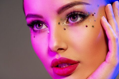 Dewy skin makeup: Six step guide to get radiant makeup look