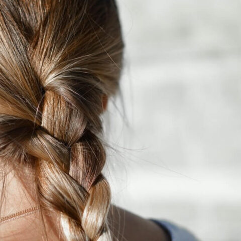 Oily scalp: Home remedies to treat greasy hair