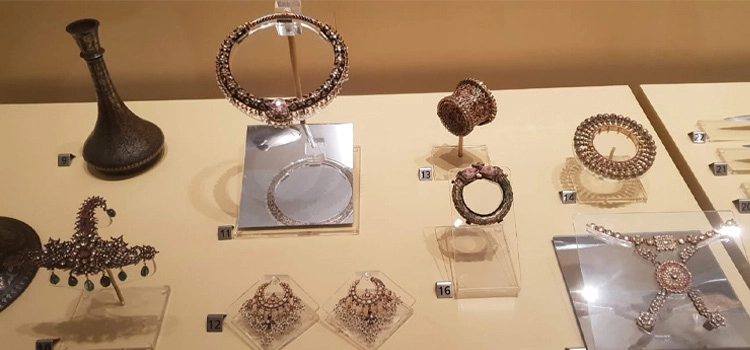 The Craftsmanship Behind Fine Jewelry Design