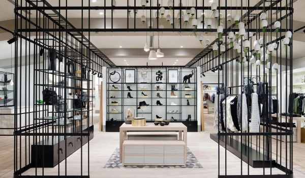 The Role of Technology in Modern Visual Merchandising