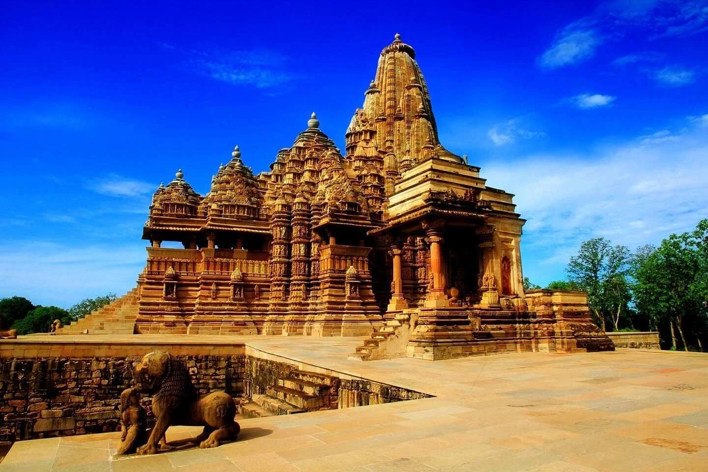 10 Architectural Wonders Built In India